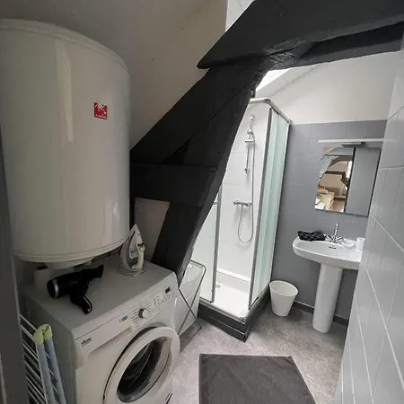 Bel Proche De La Plage Apartment *